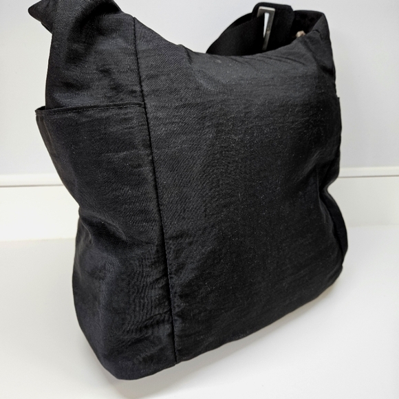 Baggallini Black Nylon Crossbody Travel Bag Purse - Picture 4 of 9